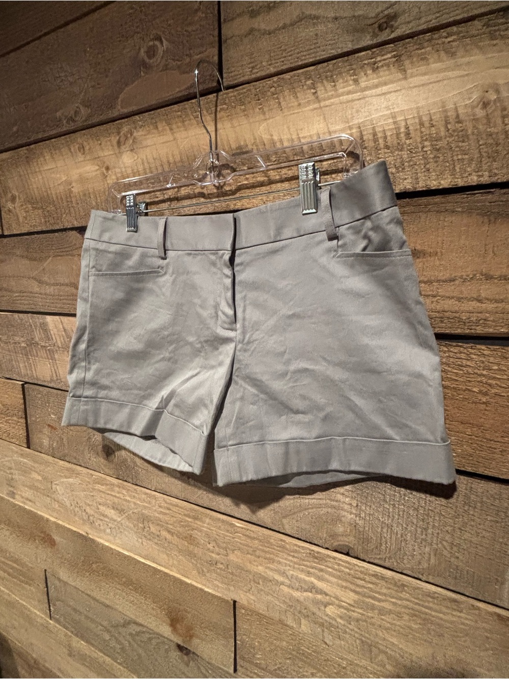 Express Light Gray Women's Tailored Cuffed Shorts NWT